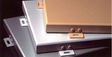 勾搭式安裝天花板